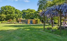 Independent rural detached annexe